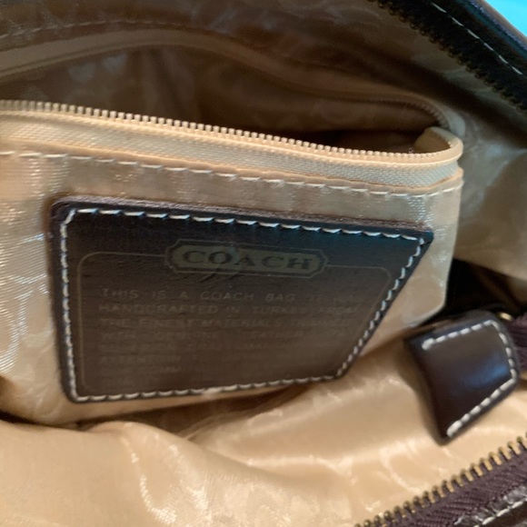 Authentic Coach Handbag, Excellent Condition - Picture 11 of 15